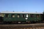 Personenwagen 3./2. Klasse Kkpbr 39 110 am 07.11. 09 mit einem ...