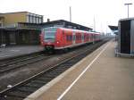 Triebzug 425 639-4 steht ...  Steven Pappas 05.01.2011