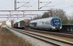 IC-4 �berholt G�terzug, Ejby, ...  Viggo Jensen 05.04.2011