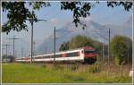 IC573 kreuzt den RE3832 ...  Herbert Graf 27.09.2011