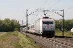 101 034-7 mit einem IC in Bornheim am 24.04.2010  ...