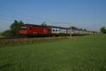IC2000 Re 460 092-0 verl�sst am 8.7.10 Algetshausen-Henau.