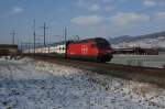 Re 460 034-2 f�hrt am 3.2.12 mit dem IR 2523 ...