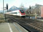 ICN Basel-Chur am 14.01.10 bei Maienfeld  ...