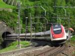 ICN in der Fotokurve bei Wassen am 29.05.2010  ...