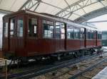 Originaler Holzwagen der bereits 1875 er�ffneten Standseilbahn T�nel, die ihren ...