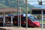 ETR 675 am 18.09.2021 um 12:52 Uhr auf Gleis 6 im Bahnhof Bozen.