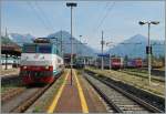 Neben der FS E 444 043 warten in Domodossola eine FS 464, zwei SBB Re 474 und eine SBB Re 484 auf ihre Arbeit.