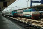 E444 030 steht mit dem Eurostar City nach Roma Termini in Bologna Centrale; 10.05.2009