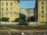 Die D214 408-6 der Trenitalia sonnt sich am 18.02.2024 im Bahnhof Genua-Brignole.