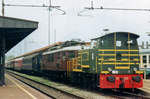 D 245 2122 rangiert ein BLS-Sonderzug in Domodossola am 20 Mai 2006.