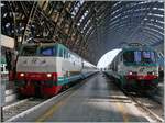 In Milano Centrale treffen sich die FS Trenitalia E 444 109  Tartaruga  und die 402 029 A. 

1. März 2016