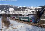 A couple of E405 (headed by E405.027) transit near of Vipiteno with a CNL train to Verona Porta Nuova.