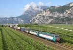 A pair of E.405 locomotives approache San Michele all'Adige whilst working Ia northbound freight train (believed to be TEC43136), 22 May 2013.