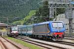 Nachschuss auf E 464.715, als diese am Nachmittag des 05.07.2018 mit ihrem Regionalzug (Bolzano - Brennero) auf Gleis 7 in den Endbahnhof fuhr. Nach einer kurzen Wendezeit, fuhr sie wieder zurück nach Bozen.