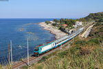 464 150 mit dem R 12785 (Messina Centrale-Palermo Centrale) bei Pollina 6.10.16