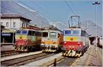 Die FS E 656 180, D 445 1106 und E 656 025 warten in Domodossola auf neue Aufgaben.
Analog Bild vom März 1993