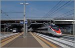 SBB ETR 610 von Basel SBB nach Milano und FS ETR  470 als Expo-Zug von Zürich gekommen im Expo Bahnhof Rho Fiera Expo Milano 2015.
22. Juni 2015