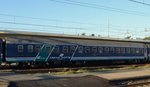 Italien: Schlafwagen  TRENO NOTTE  I-FS 61 83 75-71 479-6 WLABm im Bahnhof Pisa 21.09.2013
