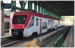 ETi 402 und 413 der Schmalspurbahn Trento-Mal im Hauptbahnhof Trento.