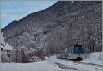 Auch im Sden kann es schneien: der SSIF Ferriovia Vigezzina Treno Panoramico 53 von Domodossola nach Locarno verlsst den Bahnhof Gagnone-Orcesco.