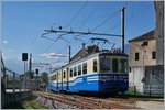 Der Ferrovia Vigezzina ABe 6/6 33 Sempione verlässt als Regionalzug 756 von Re nach Domodossola den Bahnhof Trontano.