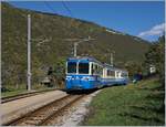 Der SSIF ABe 8/8 22  Ticino  ist als Regionalzug 763 von Domodossola nach Folsogno-Dissimo unterwegs und wartet in Verigo einen Gegenzug ab, der auch schon kommt.

10. Okt. 2019   