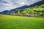 ETR 170 101-9 fährt als REX 1861 (Fortezza/Franzensfeste - Lienz) bei Sillian vorüber.
Aufgenommen am 21.5.2017.