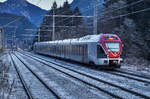 Nachschuss vom ETR 170 des Landes Trentino bei der Ausfahrt aus dem Bahnhof Thal
Unterwegs war die Garnitur als REX 1867 (Fortezza/Franzensfeste - Lienz).
Aufgenommen am 4.12.2016.