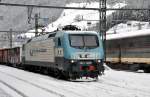 EU43-008 der Rail Traction Company wartet mit ihrem Zug auf Abfahrt.Das Bild entstand am 24.1.2012 auf der Italienischen Seite des Bahnhofs Brenner.