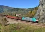 E 483 005 mit einem Schrottzug am 23.10.2012 unterwegs bei Sterzing.