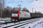 Gleich mit zwei Eigent�merlogos (ITL/Veolia) kam 185 650-9 mit einem ...