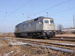 W232.03 am 09.03.10 im Bahnhof Guben  ...