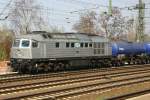 ITL Eisenbahngesellschaft mbH ITL W232 01 mit Kesselwagenzug 'Lovochemie' vom Gbf Dresden-Friedrichstadt in Richtung Bad Schandau, hier in Dresden-Freiberger Stra�e; 19.04.2010