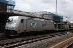 ITL 185 562-6 zieht am 10.04. 10 einen Auto Leerzug durch ...