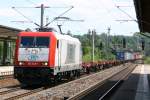 ITL Eisenbahngesellschaft mbH ITL 185 649-1 mit Containerzug in Richtung Dresden in Pirna, 04.06.2010