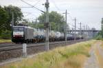 ITL Eisenbahngesellschaft mbH ES 64 F4 - 212 (189 212-4) der MRCE momentan im Dienst f�r die ITL mit einem Containerzug zwischen Gro�wudicke und Rathenow in Richtung Wustermark. 17.07.2010