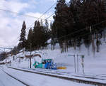 Moderne Schneeräumungsfahrzeuge im Einsatz in Minami Otari, im Grenzbahnhof zwischen JR Ostjapan und JR Westjapan. Dieses Fahrzeug gehört einer privaten Streckenunterhaltsfirma. 3.März 2013 