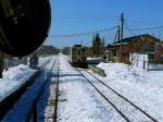 Die Hanasaki-Linie, Asiens östlichste Bahnlinie: Bahnhof Chanai, Kreuzung mit dem Triebwagen KIHA 54 518.