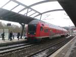 jena-alle-bahnhofe Doppelstock-Steuerwagen (ex DR) als RB nach P��neck im Paradiesbahnhof Jena.(28.1.2010)