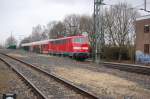 Lok 111 114-5 schiebt ...  Andreas Strobel 28.03.2010