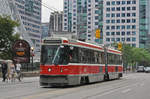 ALRV Tramzug der TTC 4215, auf der Linie 504 unterwegs in Toronto.