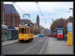 karlsruhe-hier-bitte-keine-s-bahnen-einstellen Tw 95 f�hrt in die Haltestelle Durlacher Tor ein. Aufgenommen am 29.11.2009