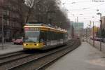 Wagen 305 passiert als 1 nach Durlach-Turmberg die alte aufgegebene ...