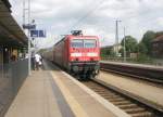 Hier 143 642-7 mit ...  Alexander Borchardt 03.06.2010