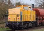 kbs-485-venlo-aachen-monchengladbach-hagen Lok 110 619-4 in Boisheim mit einem leeren Schotterzug aus Kaldenkirchen.28.3.2010