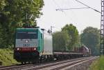 2837 mit einem G�terzugumleiter aus Aachen-West Richtung K�ln auf der ...