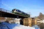 VT26 bef�hrt am 05.01.2010, als VBG83166 nach Gera, die Elsterbr�cke ...