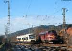 kbs-720-schwarzwaldbahn MY 1138 rangiert in Hausach und trifft auf VT 532 und *** als OSB87329 (Bad Griesbach(Schwarzwald)-Freudenstadt Hbf)  27.12.09