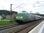 Der IC 2006 mit der 101 040 WM Werbelok in ...